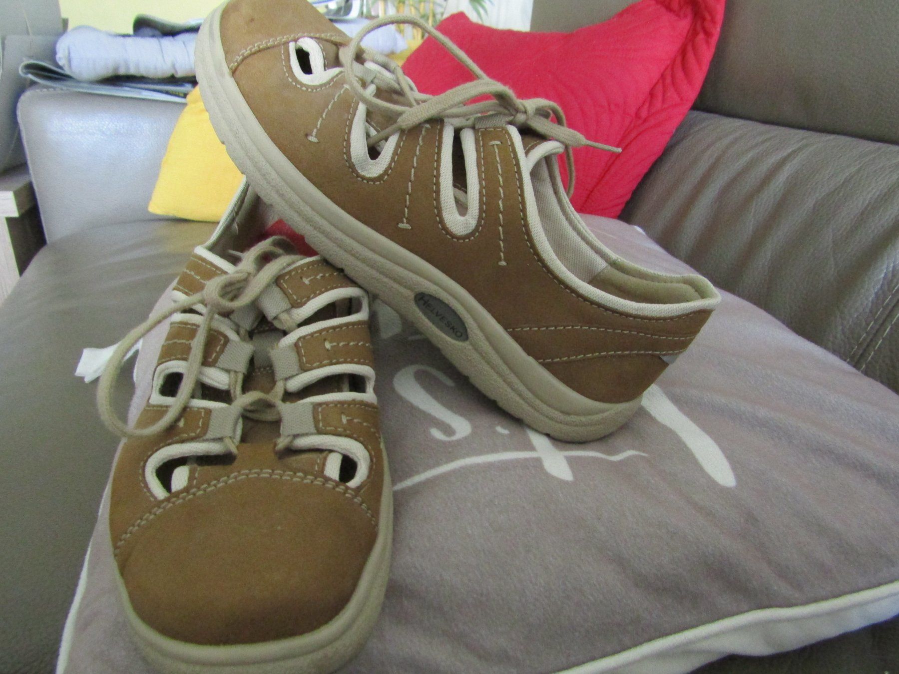 Helvesko Damenschuhe: chaussures d'été HELVESKO point. 38 – Gebraucht aus Delémont von mamygateau 4