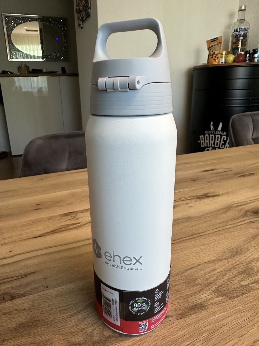 Sigg Borracce & Thermos: SIGG Shield Therm One, 0.75L - neu – Nuovo e nell'imballaggio originale da Glattbrugg venduto da SMusic98 1