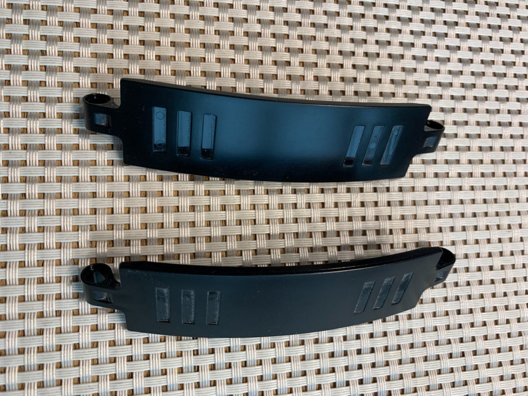 Lego Giocattoli: Lego Technik schwarze Panel Panele Verschalung Spoiler 42070 – Usato da Buochs venduto da Techtelmechtel