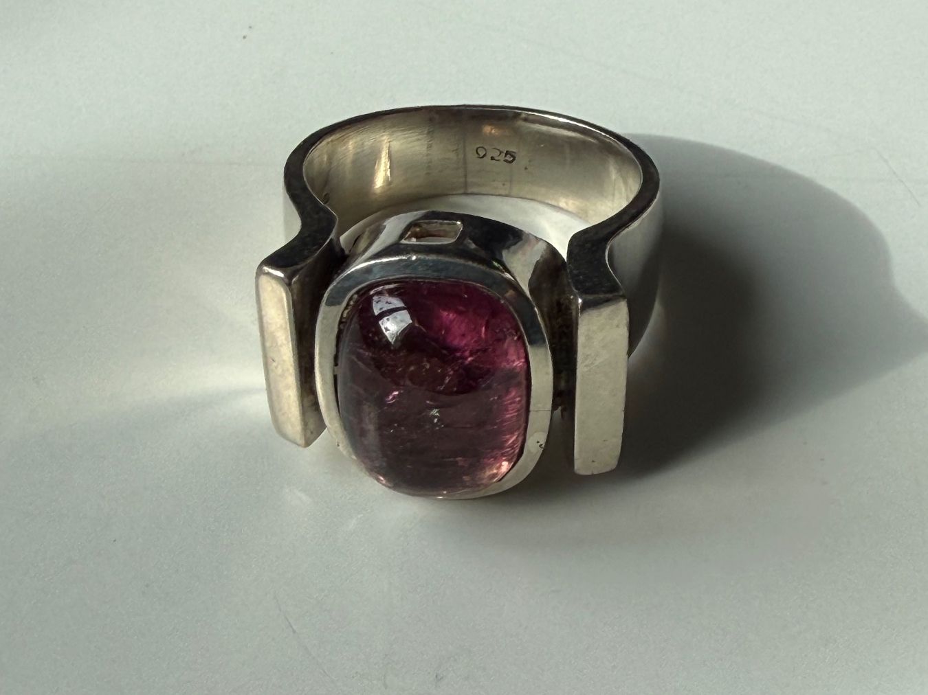 Anelli: TURMALIN Rose Cabochon in Silberring  Grösse:  62 – Nuovo (secondo la descrizione) da Seftigen venduto da tigers12 1