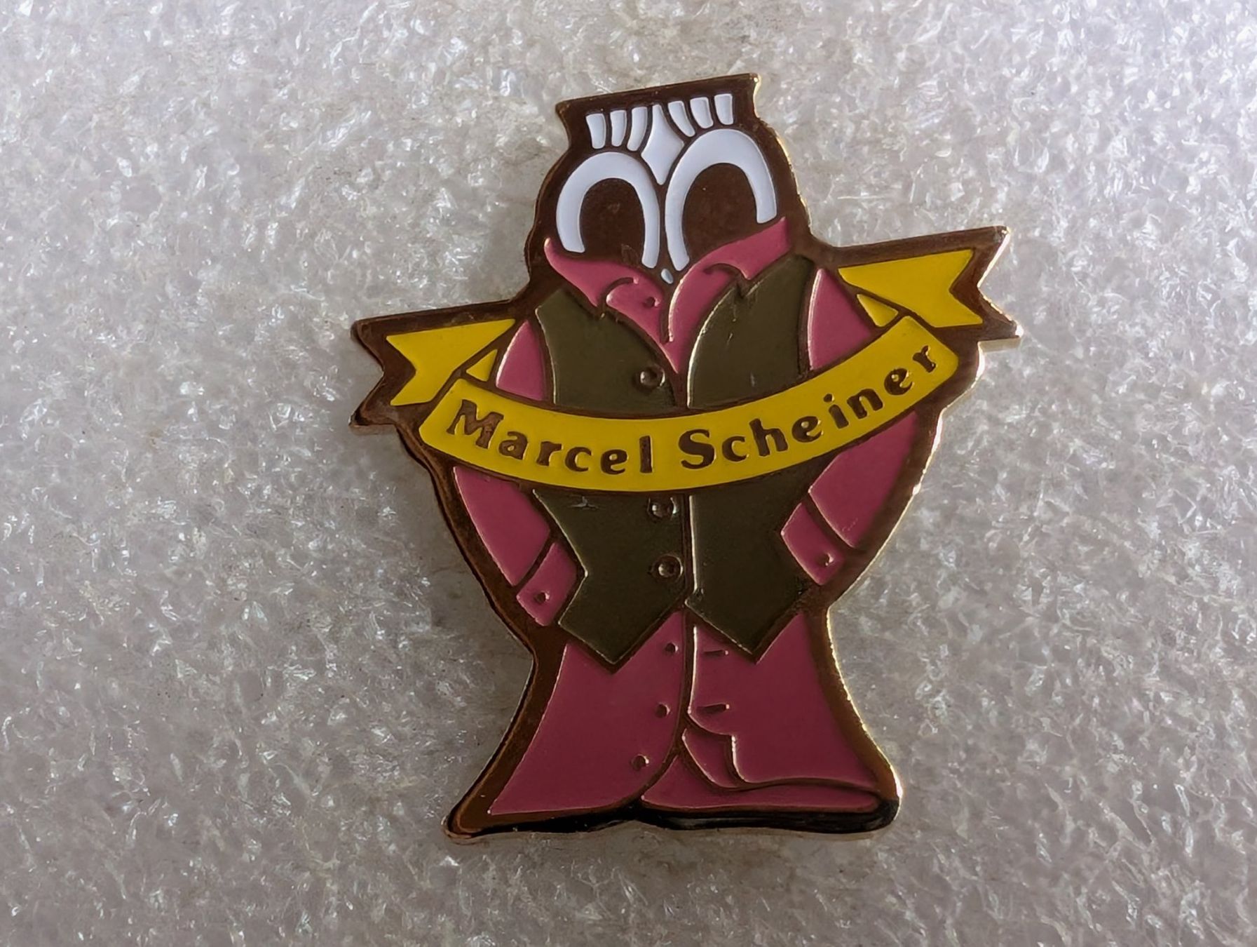 Placchette & Badge: Ansteckpin 176: Marcel Schreiner – Usato da Oppligen venduto da Pin-Fall-Shop