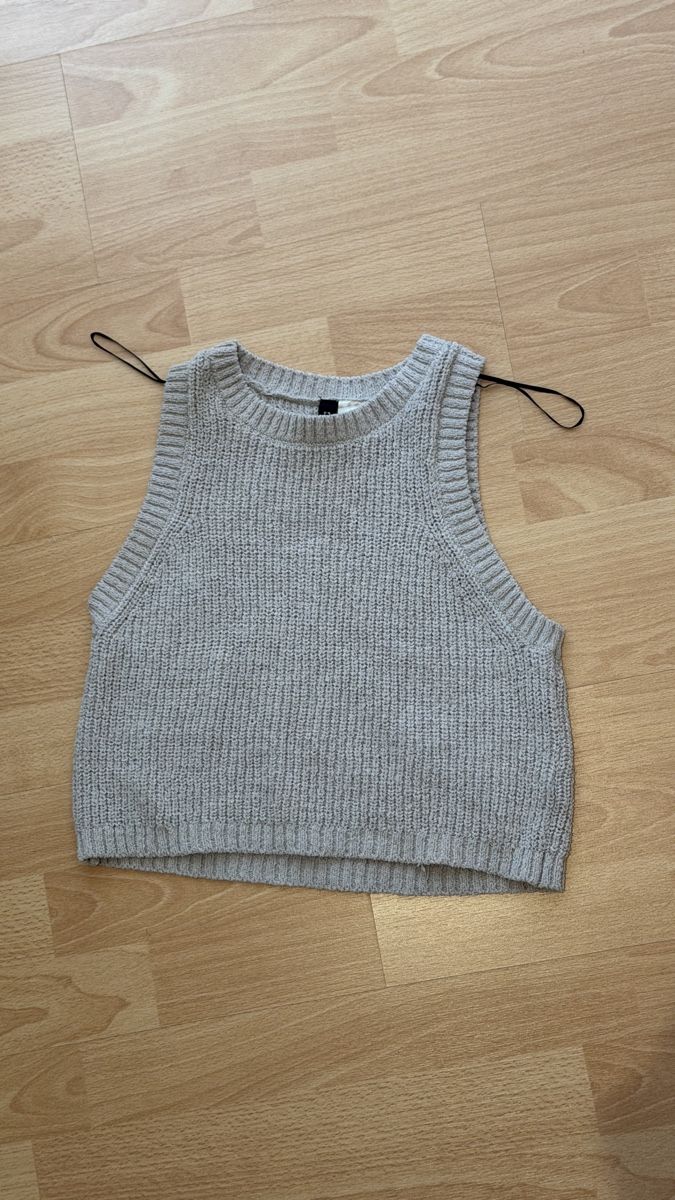 H&M Gilet & Giacche senza maniche: Damen Vest M – Nuovo (secondo la descrizione) da Kilchberg ZH venduto da King_Arth