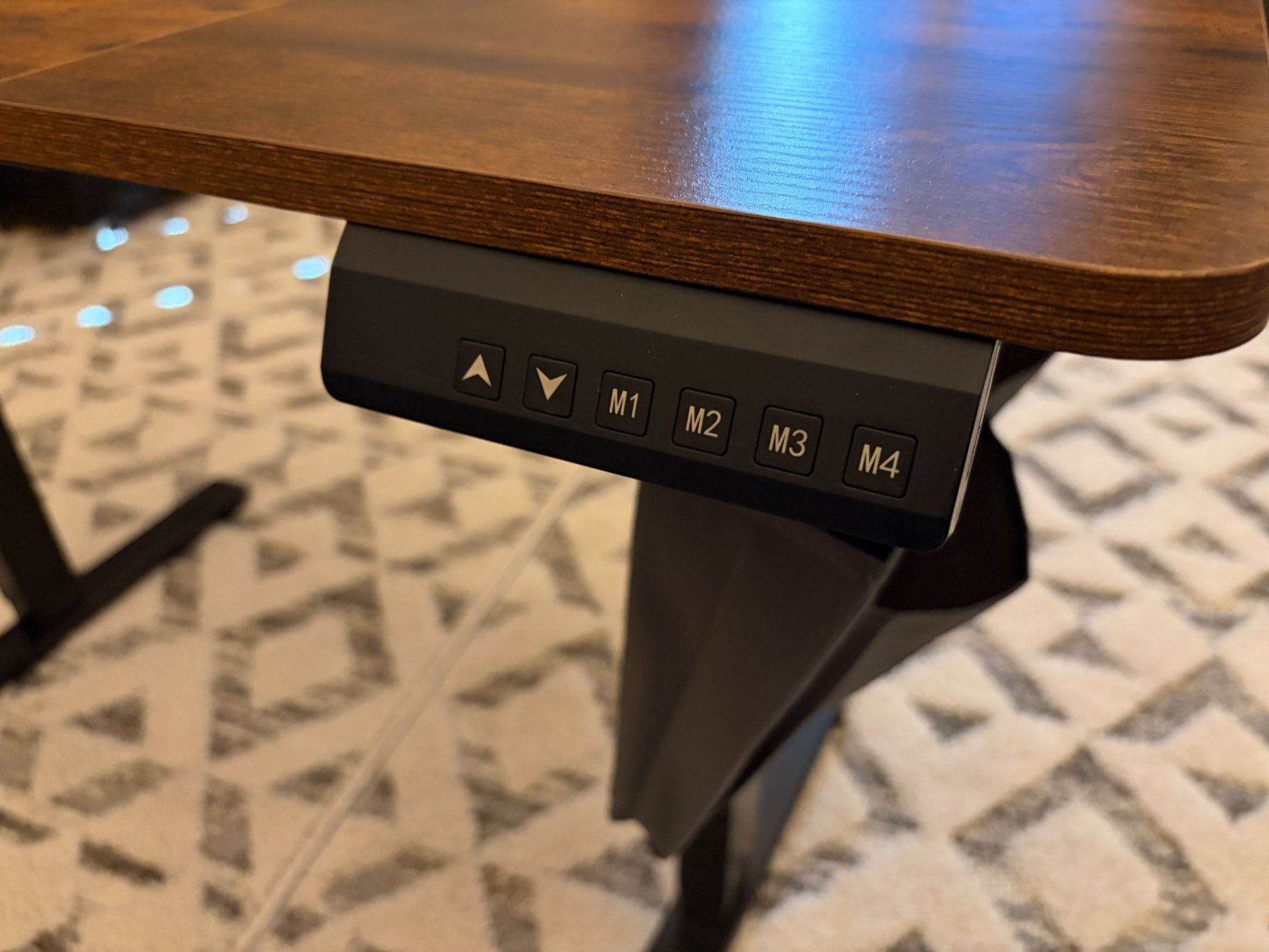 Scrivanie: Stehpult elektr. höhenverstellbar + Gamingauflage – Usato da Zeihen venduto da til_szy8 2