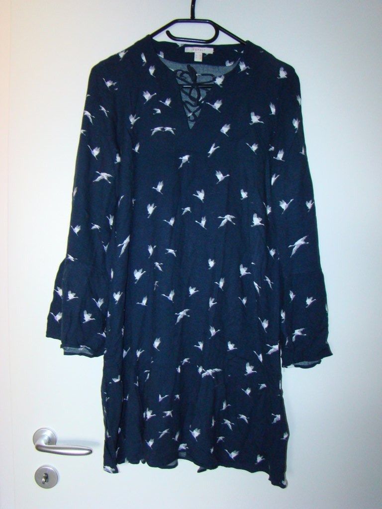 Esprit Kleider: Esprit, robe – Neu (gemäss Beschreibung) aus Lussery-Villars von pousinete02 3