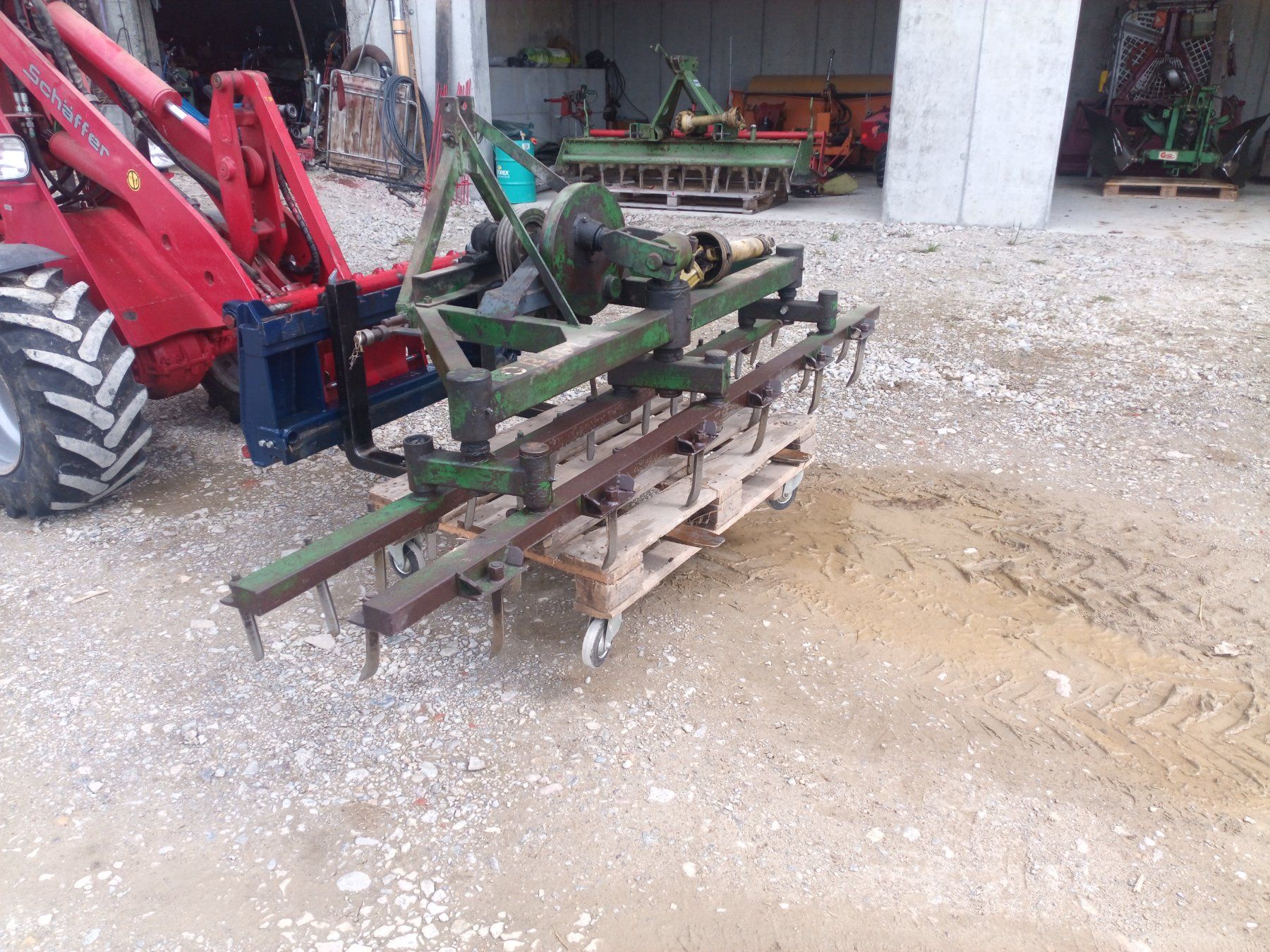 Toutes les machines: Rüttelegge für front – D'occasion à Eggiwil par AndreaAnita 1