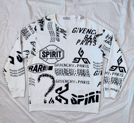 Givenchy Pullover 