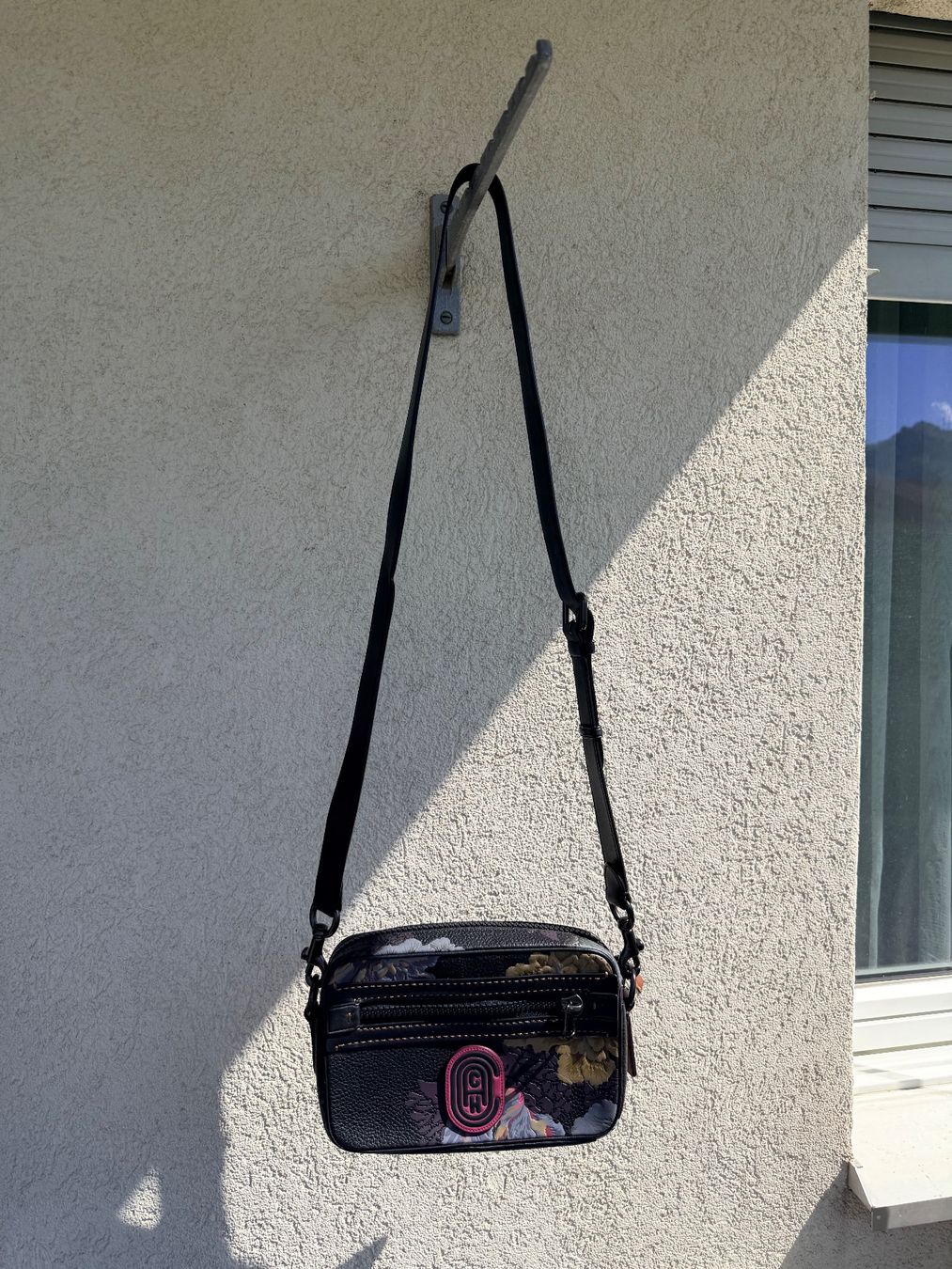 Coach Borse: Coach Camera Bag in Kooperation mit Kaffe Fassett – Nuovo (secondo la descrizione) da Gipf Oberfrick venduto da ngc02 1