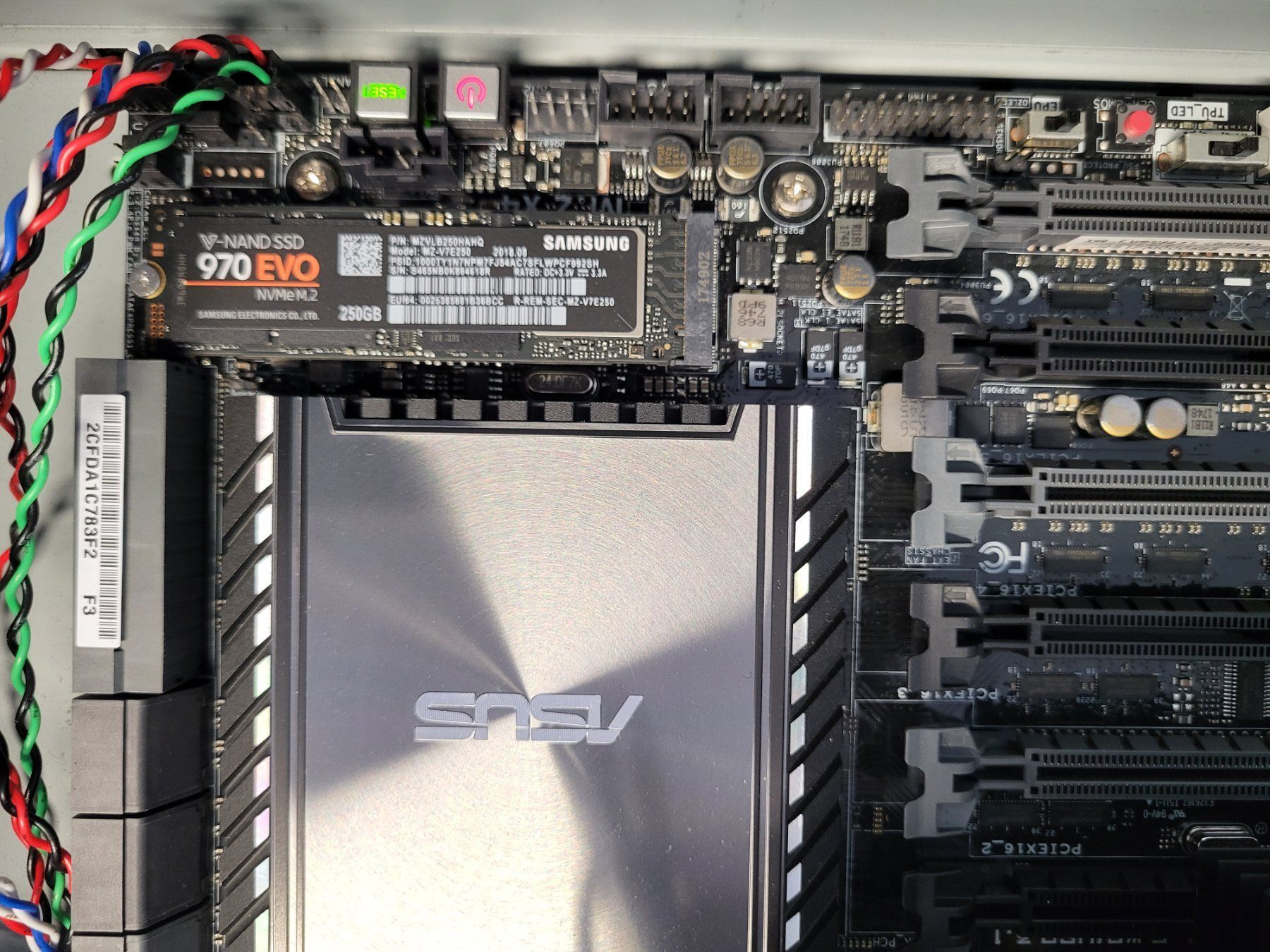 Intel Server: Intel Xeon E5-2603 v3, 16GB RAM, 250 GB SSD – Gebraucht aus Rümlang von Greenliff 4