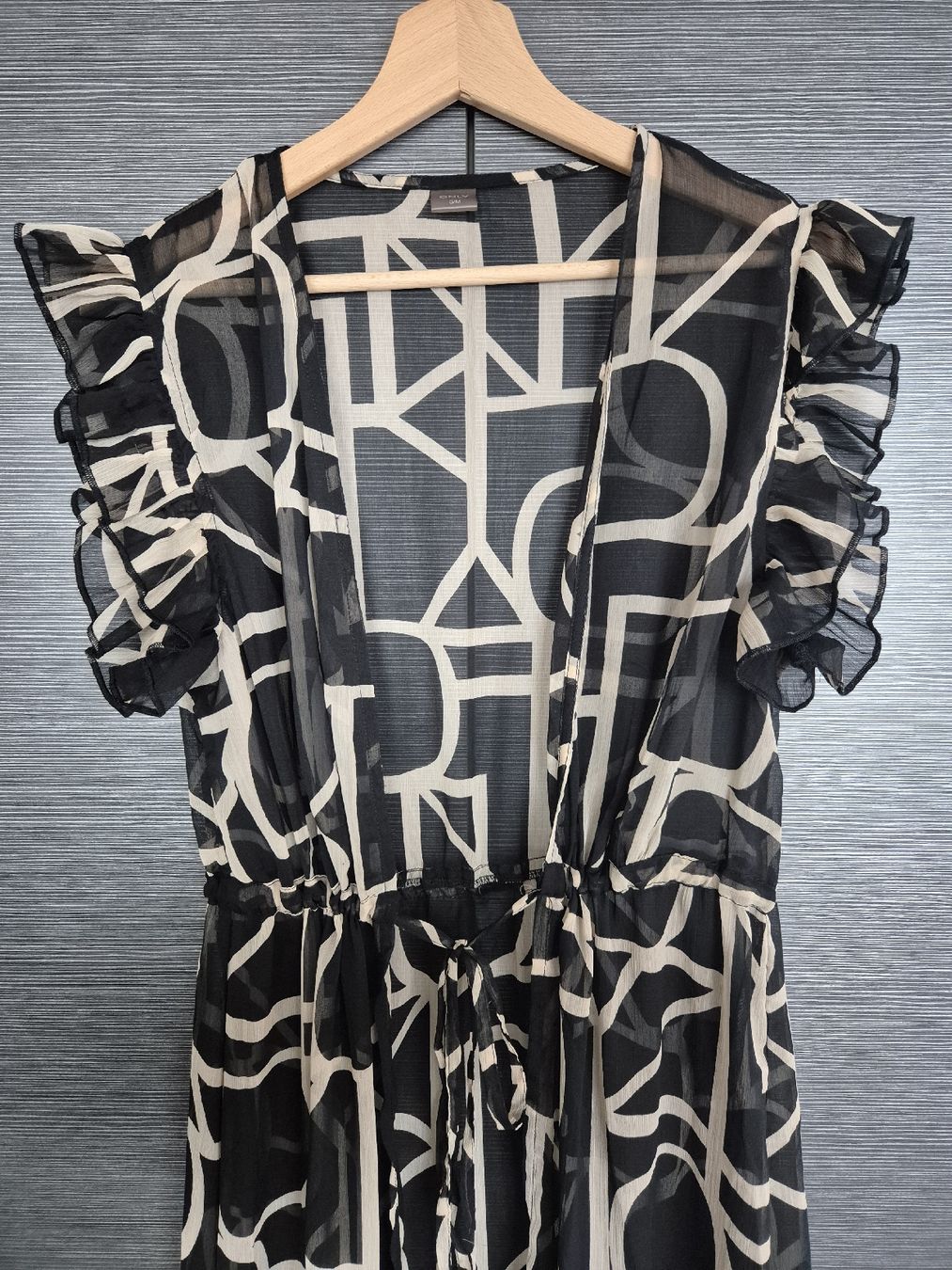 Only Vestiti: Strandkleid von ONLY, Grösse S/M, Schwarz-Beige – Usato da Römerswil LU venduto da cfm_j789 1