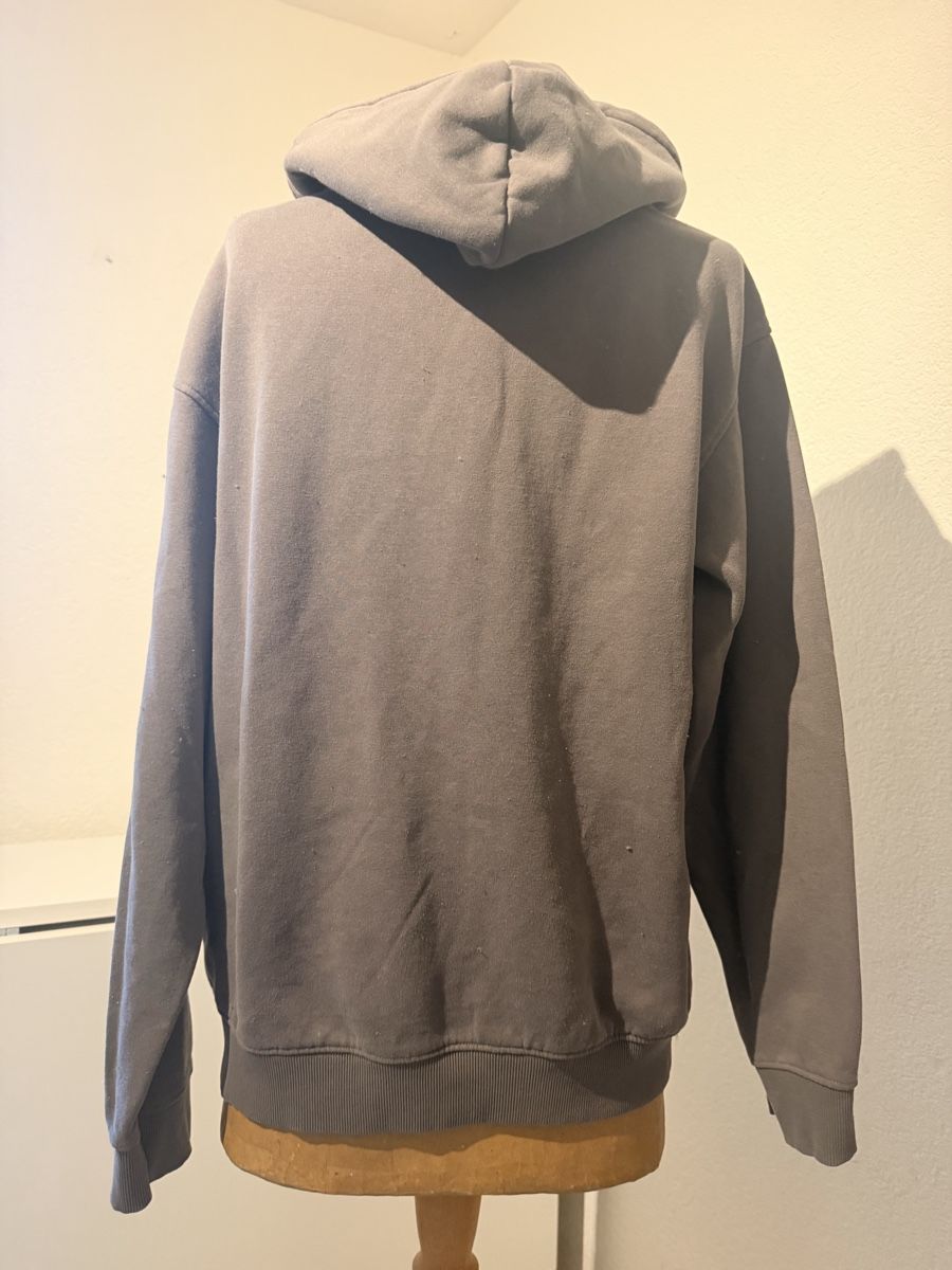 H&M Maglioni & Felpe: Sweat à capuche H&M gris, taille M – Usato da chamoson venduto da agr_y2m5 4