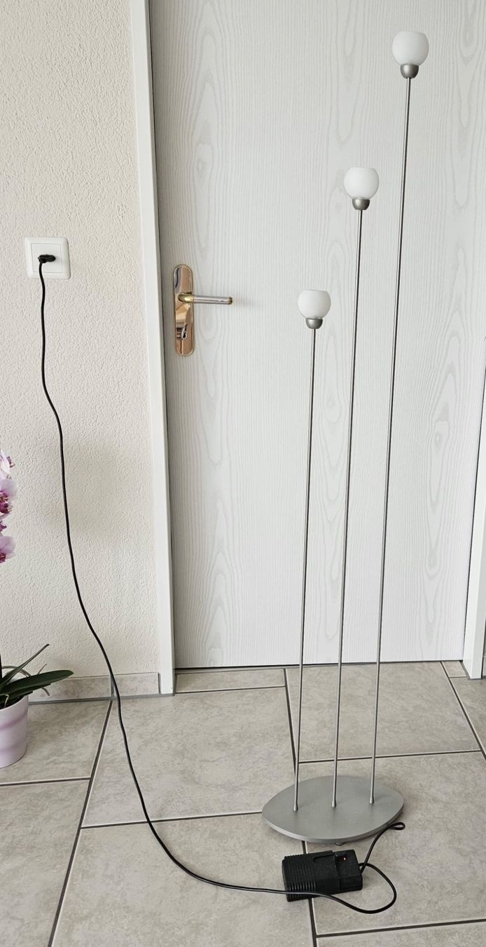 Lampen: Lampe avec réglage de l’intensité – Gebraucht aus Port von granitod 3
