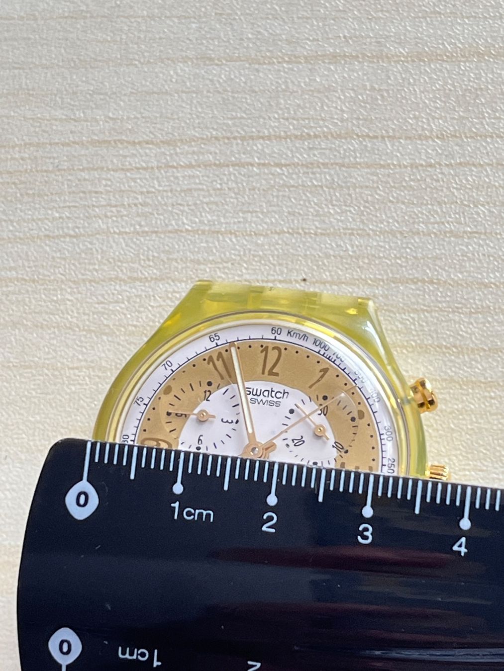 Swatch Orologi: Swatch Chronograph Uhr Goldig-Gelb – Usato da Grenchen venduto da chththl 5