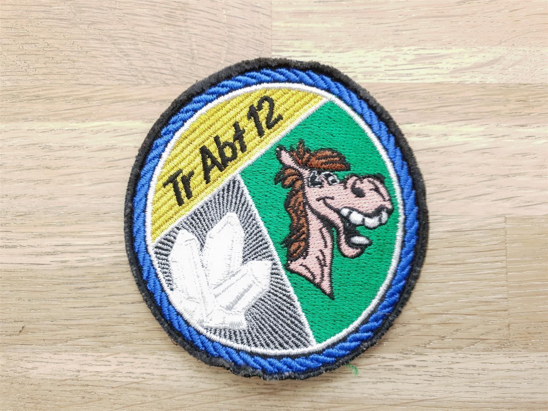 Plaketten & Abzeichen: Badge Tr Abt 12 blau – Gebraucht aus Erlinsbach von S700