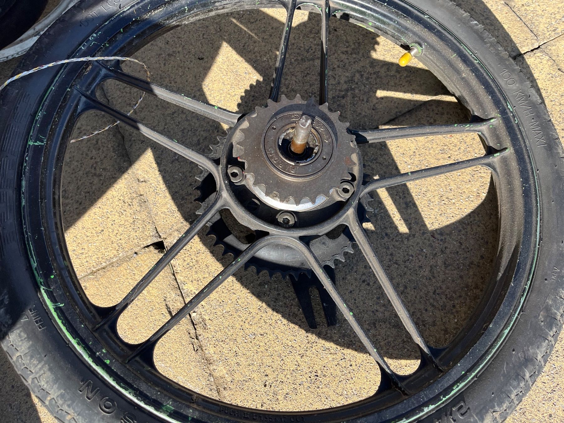 Puch Parti ricambio per ciclomotori: Puch Maxi/X30 Gussfelgen Hinterrad – Usato da Fahrni b. Thun venduto da berger_tuning34 3