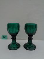 2 dunkelgrüne geschliffene Kristallgläser Römer - Vintage