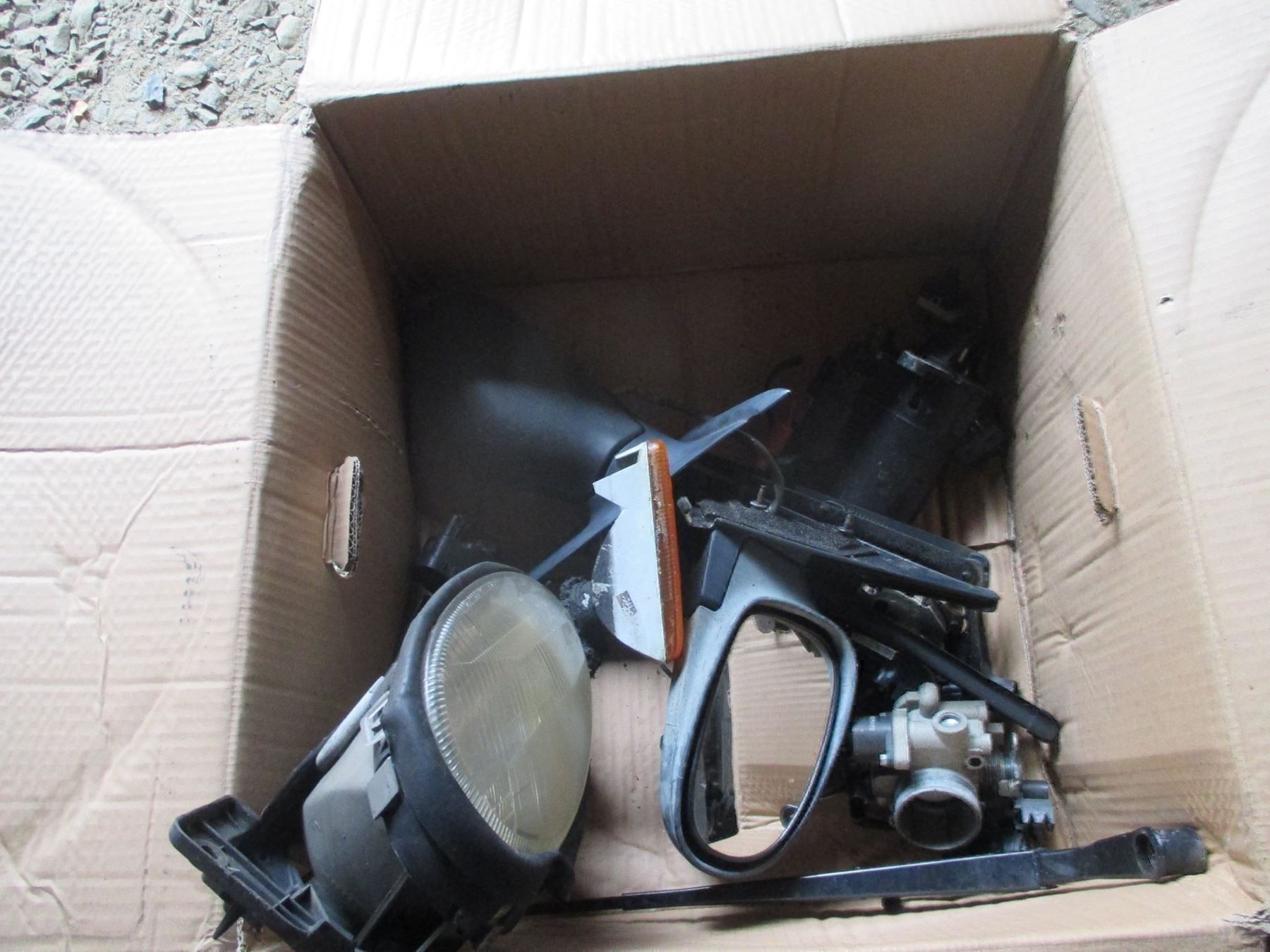 Alle Autoersatzteile: Chrysler Neon Scheibenhebermotor – Gebraucht aus Schafisheim von Sprint33 3