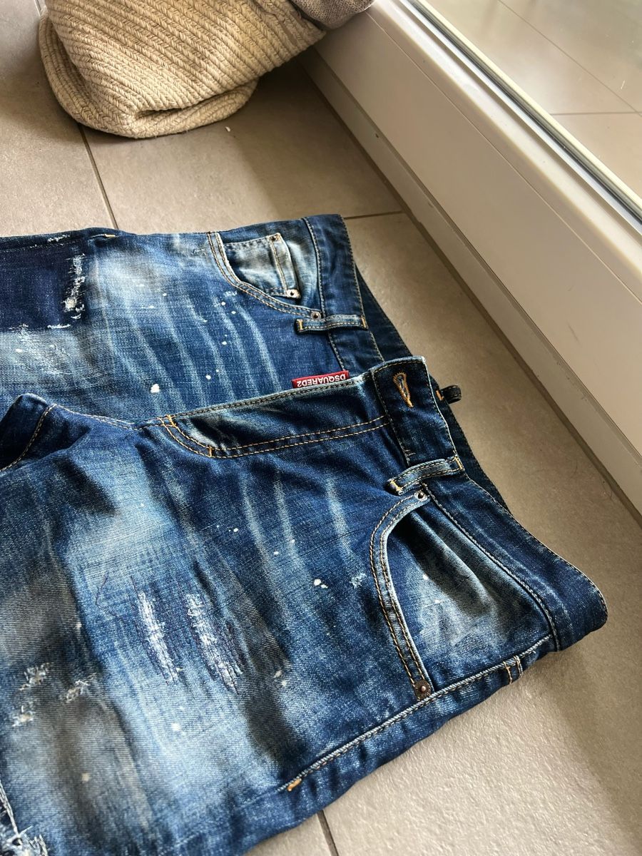 Dsquared2 Jeans: Dsquared2 jeans uomo 50 – D'occasion à Mendrisio par fly_9wzx 4