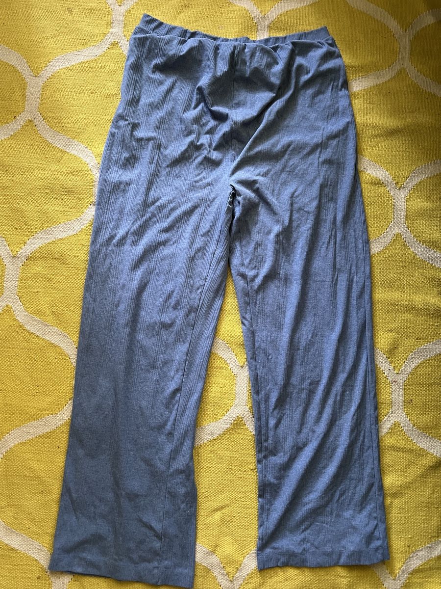 Pantaloni: Zwei Umstandshosen, XL – Usato da Zürich venduto da Rajkumari 2