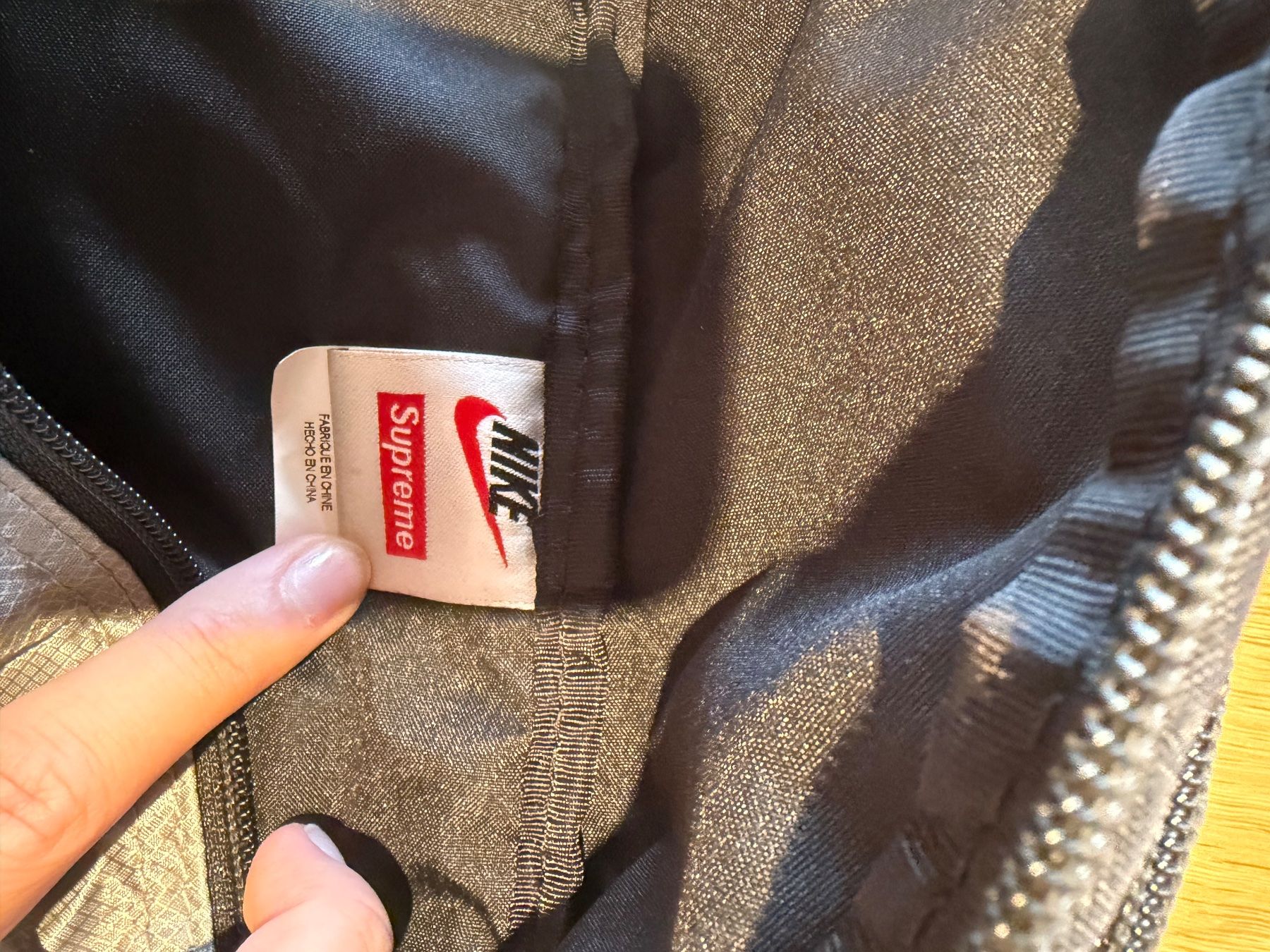Supreme Borse: Bauchtasche Supreme x Nike – Nuovo (secondo la descrizione) da Kallnach venduto da Regenbogen44 3