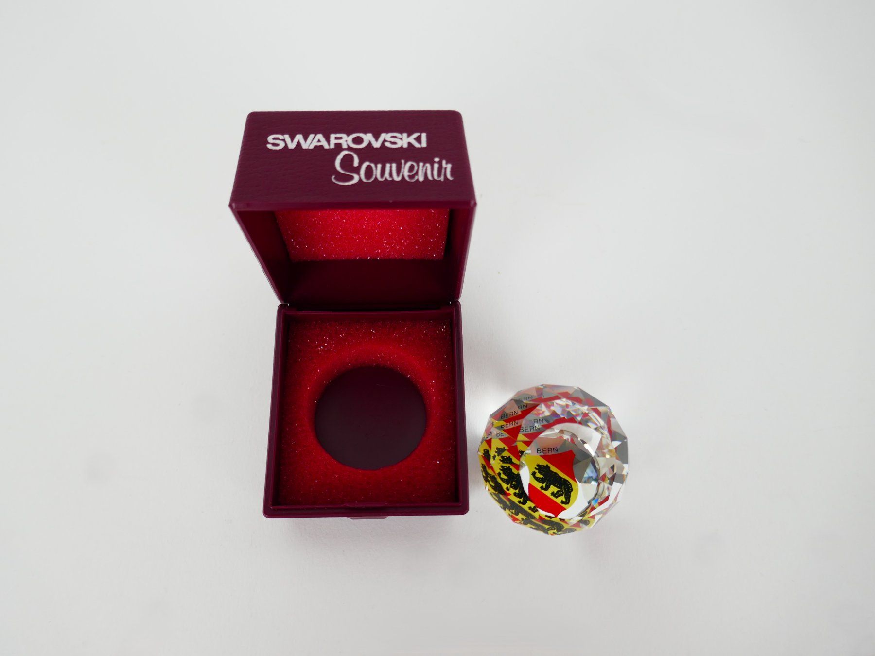 Swarovski Tutte le decorazioni: Swarovski Bern Souvenir Briefbeschwerer – Usato da Urtenen-Schönbühl venduto da Restwert_Schoenbuehl 6