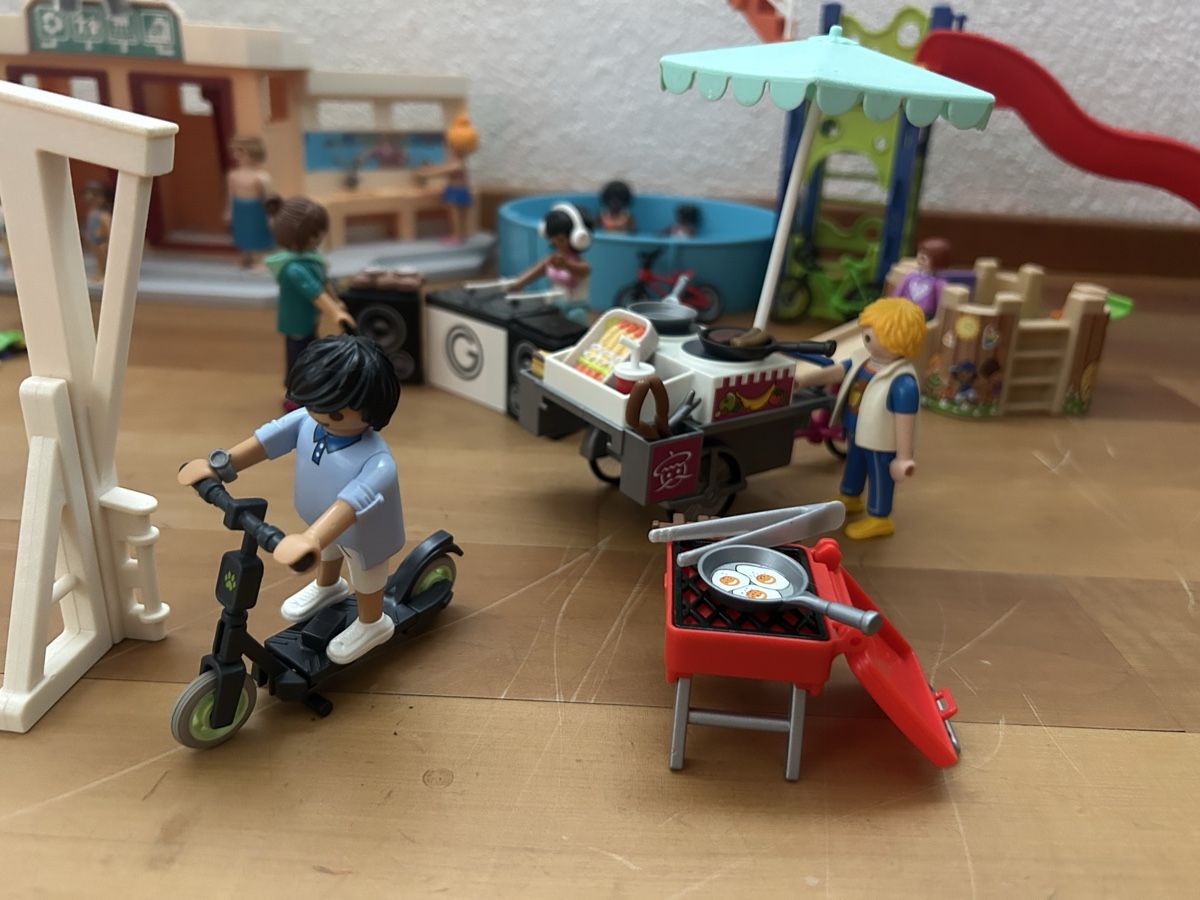 Playmobil Spielzeuge: Playmobil: Badi- Party – Gebraucht aus Wagen von Ramona01 1