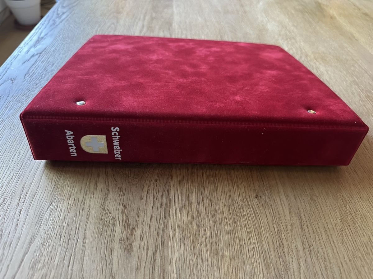 Album: Samtener Ringbinder mit Box ohne Einlageblätter gut erhalten – Usato da Schmitten / FR venduto da Samsara169 4