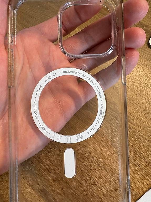 Cover & Protezioni schermo: Original Apple iPhone 15 Pro Max Clear Case mit MagSafe – Usato da Zug venduto da jonasg 1