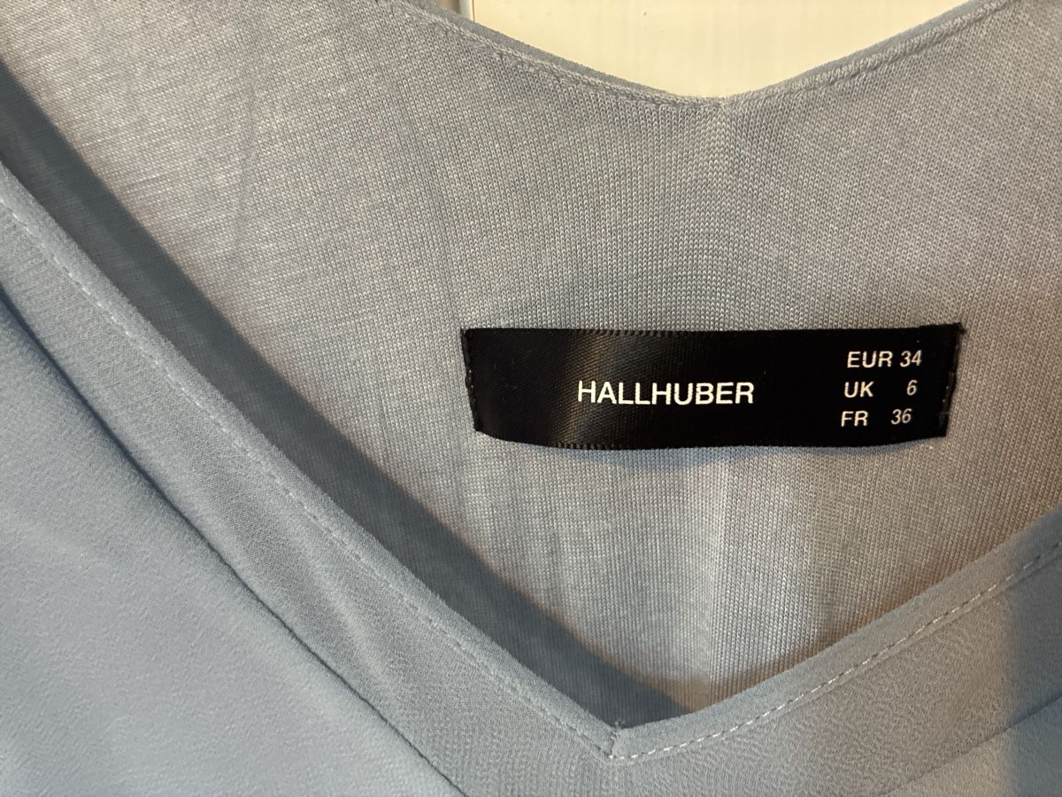 Hallhuber Robes: Sommerkleid – D'occasion à Schönenwerd par Xenia.Buechl 2