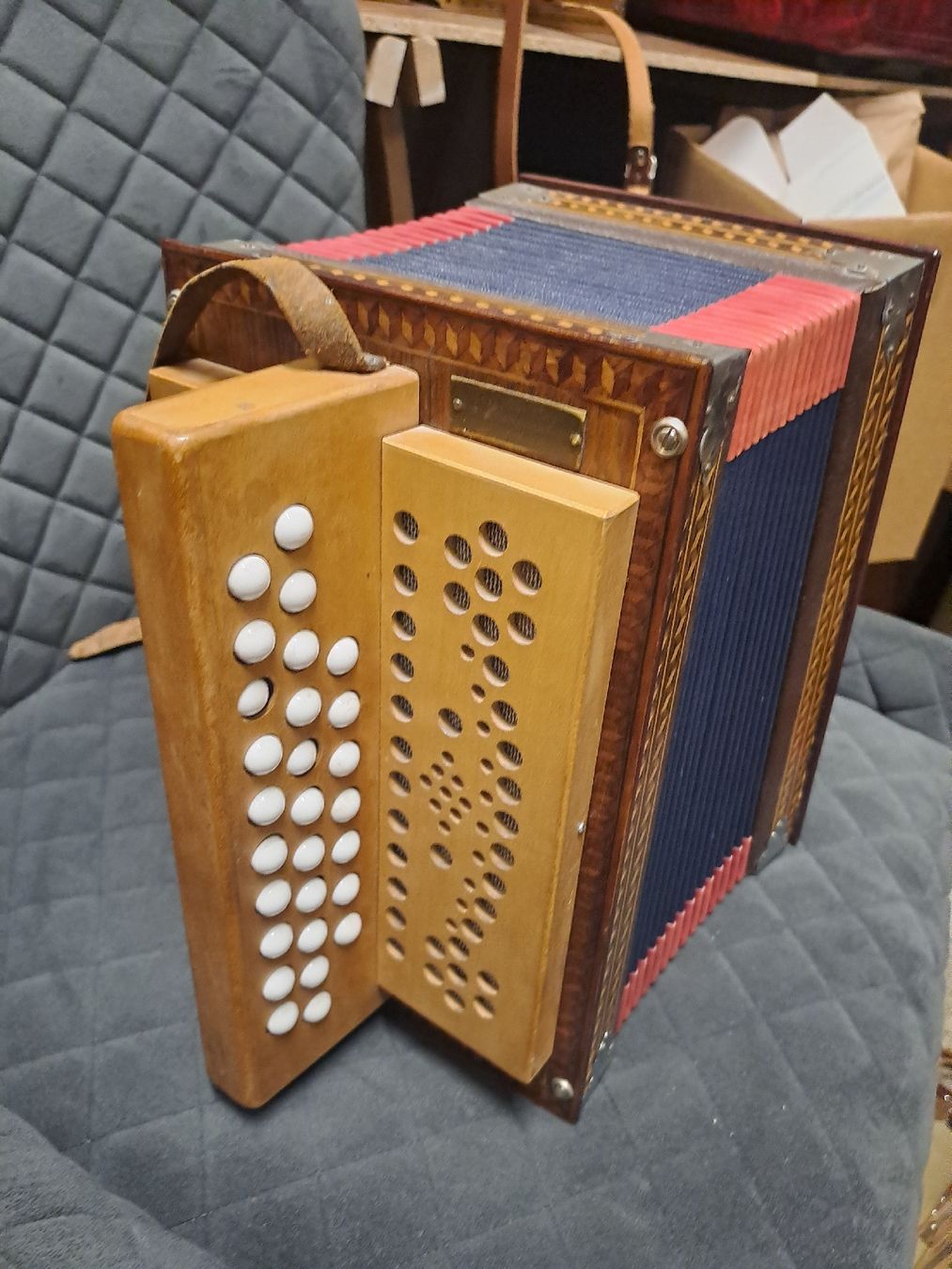 Strumenti musicali: rob iten orgeli ton C – Usato da Villeneuve venduto da BibiVintage