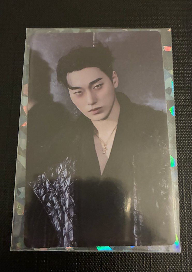Carte collezionabili: ATEEZ - San – Usato da Uster venduto da ali_mp6n