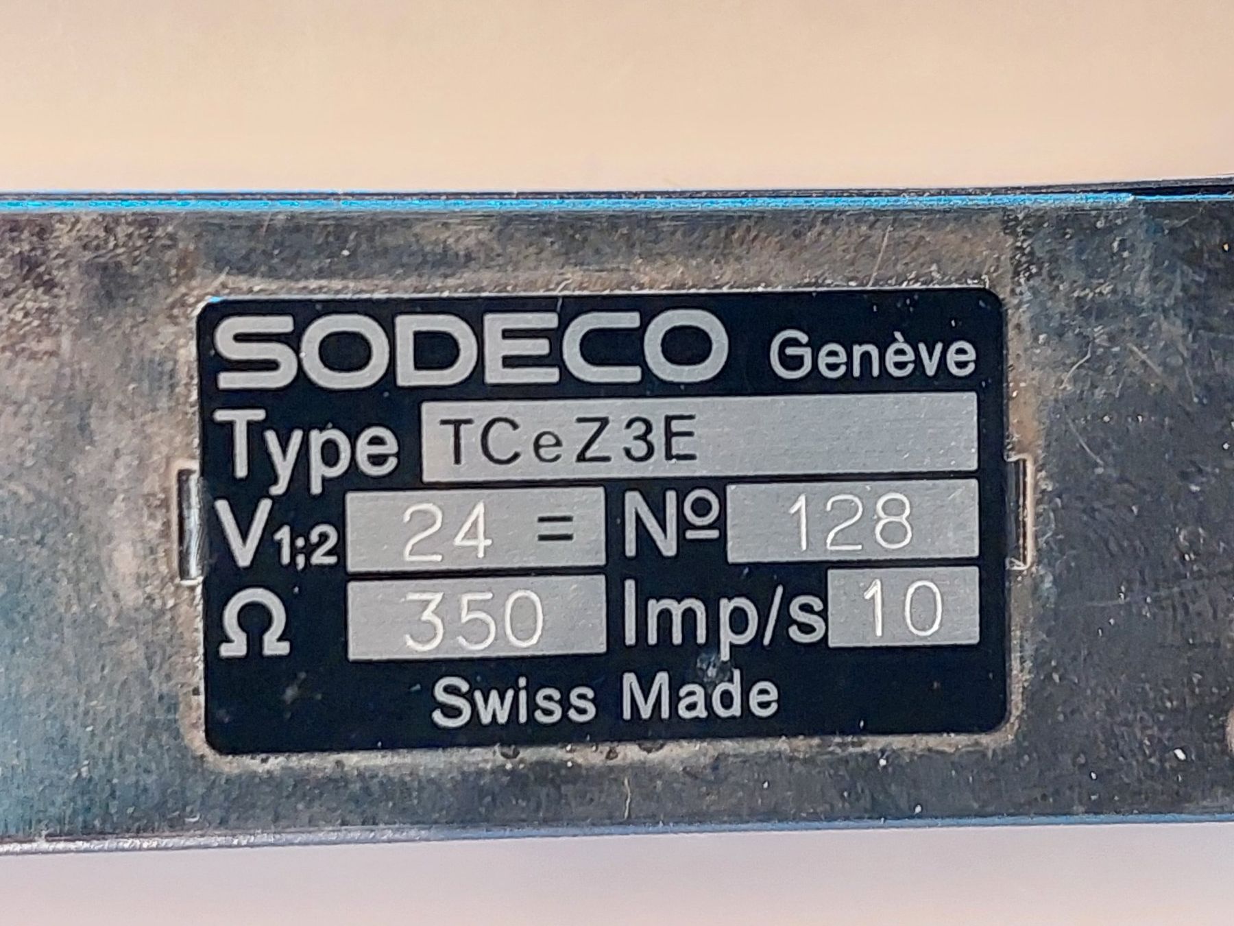 Misurare: Elektrischer Impuls-Zähler,  24 Volt DC – Nuovo (secondo la descrizione) da Wädenswil venduto da gudif 2