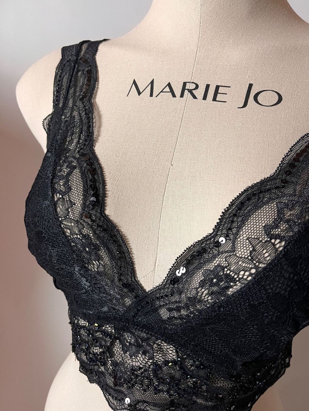 Altra biancheria intima: PETITE FLEUR, Spitzen-Bralette, Grösse 85B, Farbe Schwarz – Nuovo e nell'imballaggio originale da Rudolfstetten venduto da gst_g7xl 1