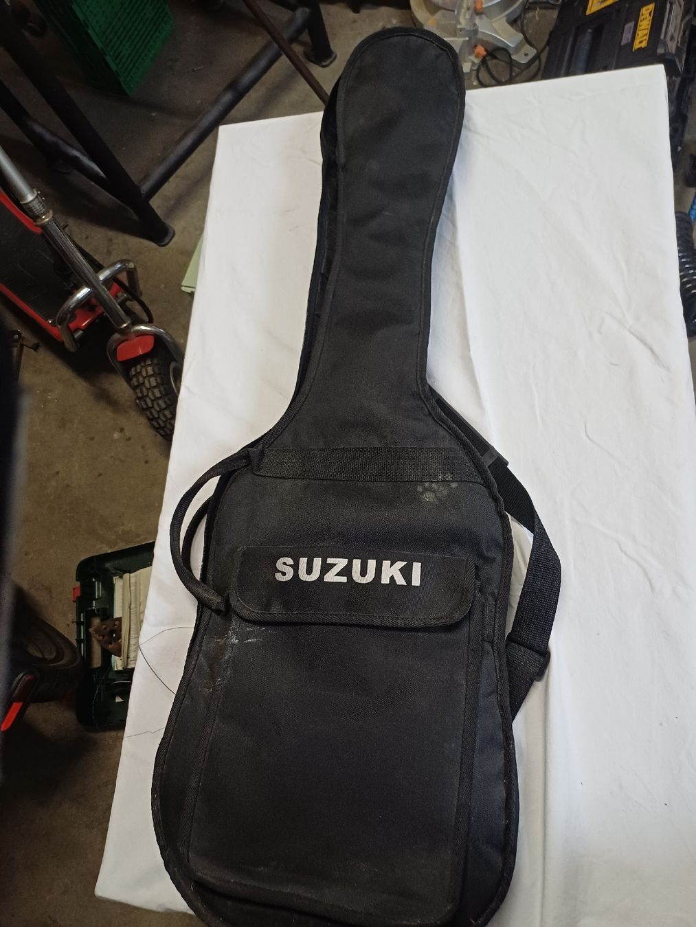 Strumenti musicali: E-Gitarre für Bastler – Difettoso da Wangenried venduto da Recycler94 9