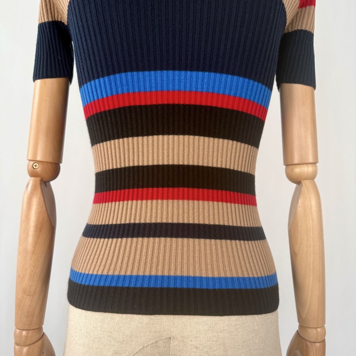 Akris Top: AKRIS Wool Top – Nuovo (secondo la descrizione) da Emmen venduto da AVVIIVVA_Store 4