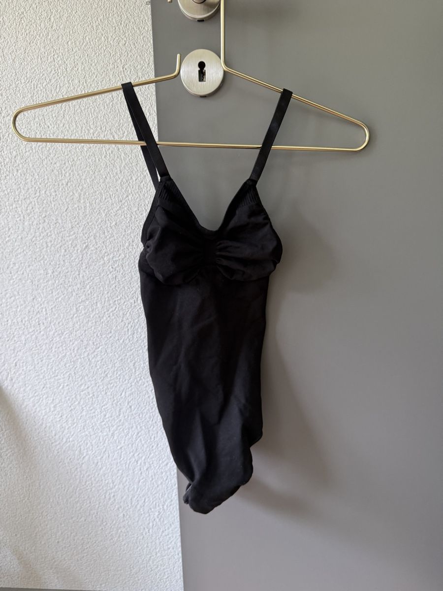 Tops: Bodysuit – D'occasion à Brunnen par pel_vk7g