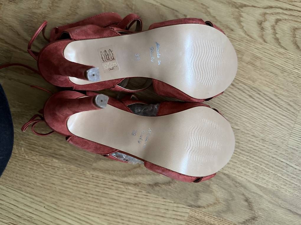 Scarpe da donna: Neue Schuhe/High heels Gr 39 – Nuovo e nell'imballaggio originale da Zumikon venduto da ant_n8vp 4