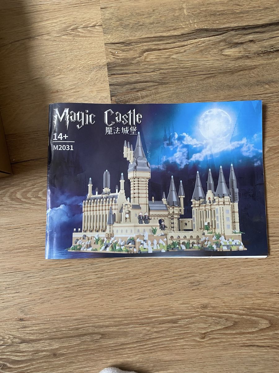 Jeux de construction: Bloc de construction Magic Castle M2031 14+ Ensemble complet – D'occasion à Reconvilier par iiceman55 1