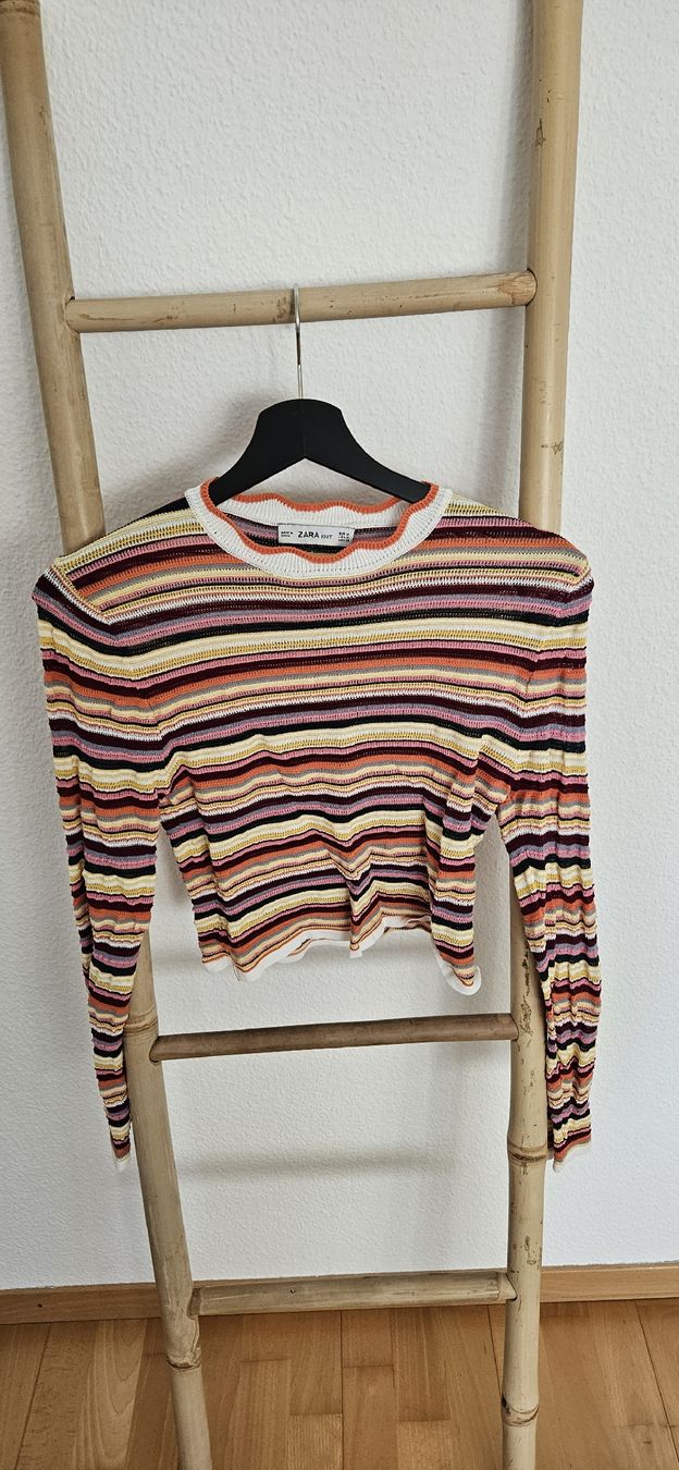 Zara Maglioni & Felpe: Zara Knit Pullover gestreift mehrfarbig Grösse M – Usato da Rombach venduto da ThriftBetter 1
