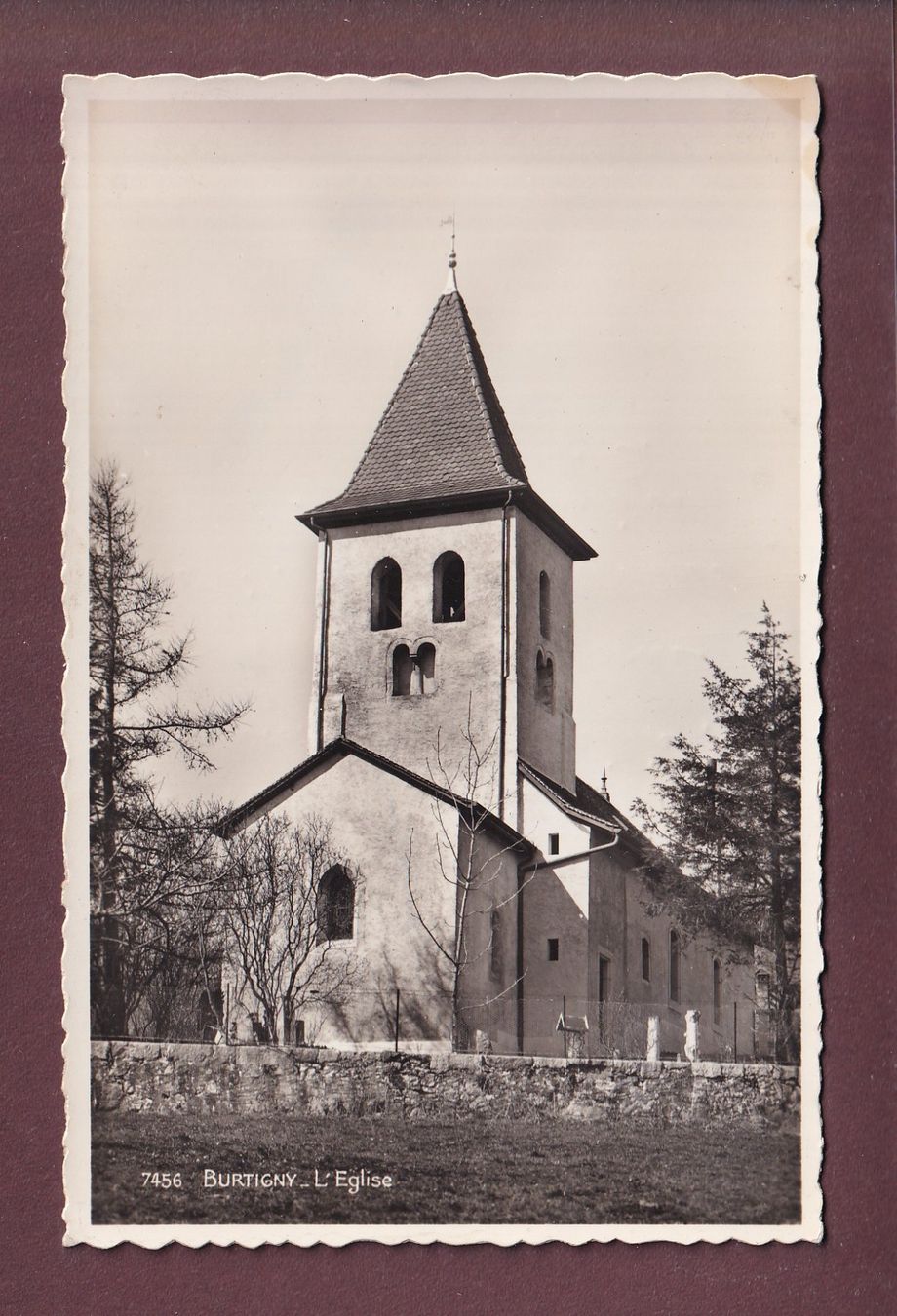 Ansichtskarten: BURTIGNY - L'Eglise – Gebraucht aus Pully von nicecards