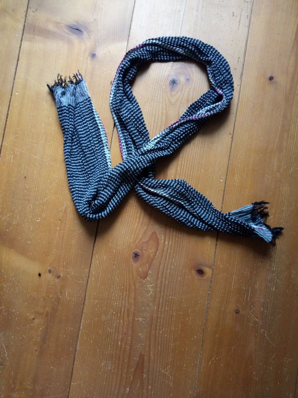 Foulard & Sciarpe: Foulard / Schal – Usato da Beckenried venduto da Havacola 4