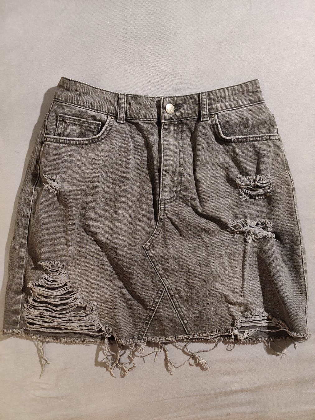 Röcke: Jeans Minirock – Gebraucht aus Solothurn von adr_pw5k