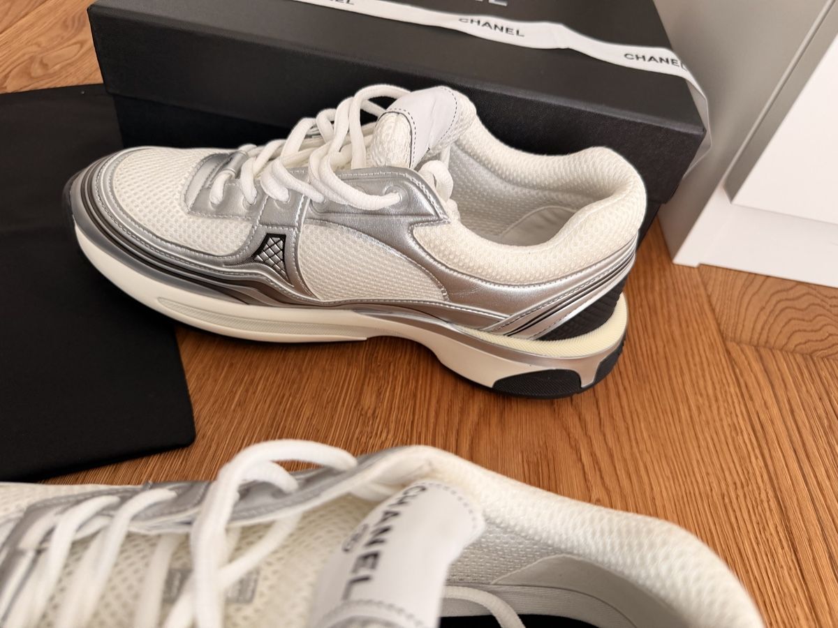 Chanel Chaussures hommes: Chanel Sneaker 42 – Neuf avec emballage d'origine à Feldbrunnen par mas_g2qr 3