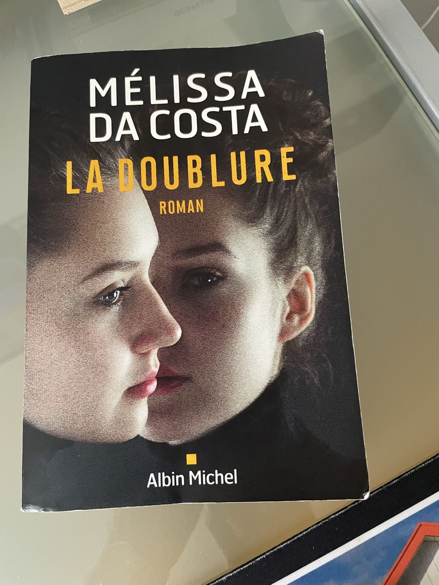 Libri: La doublure de Mélissa Da Costa – Usato da Kriens venduto da kekene