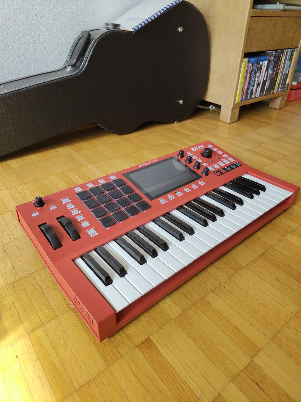 Akai Strumenti musicali: AKAI MPC KEY 37 – Usato da Zürich venduto da Master_Blaster 1
