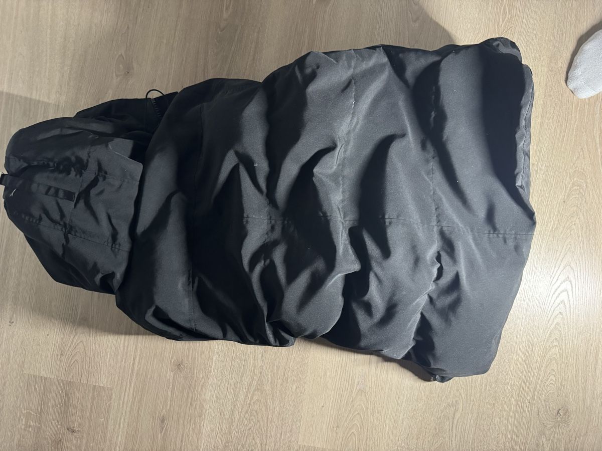 Mäntel: Veste Canada Goose noir – Neu (gemäss Beschreibung) aus Biel/Bienne von dre_kk2q 2