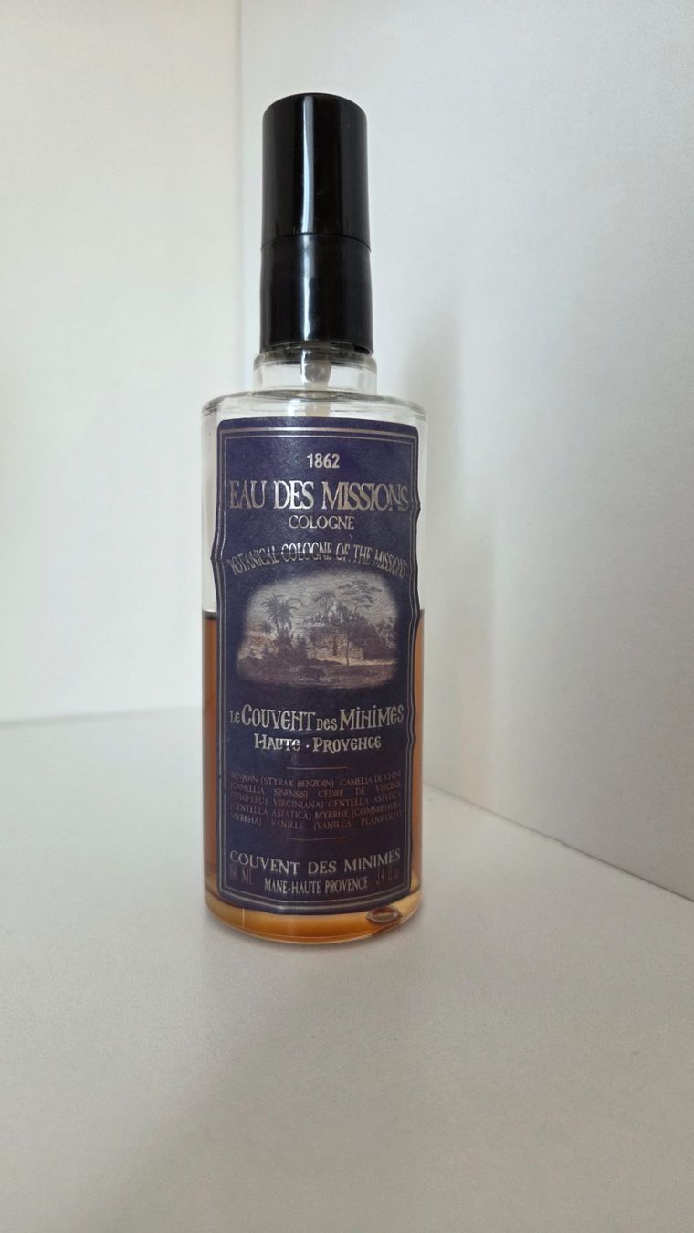 Profumi & Eau de Toilette: Le Couvent Eau des Missions Eau de Cologne 100ml Parfum – Usato da Weggis venduto da Leeclipse