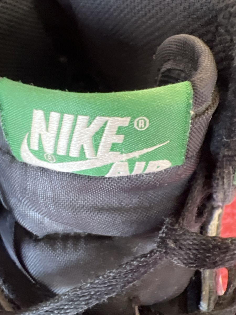 Jordan Herrenschuhe: Air Jordan 1 High Grösse 43 gebraucht – Gebraucht aus Wollerau von Plakatfreund 1