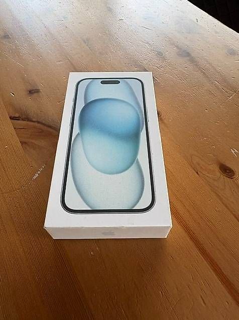 Apple Telefoni cellulari / Smartphones: I Phone 15 Blue 128Gb – Usato da Sorvilier venduto da Adri72 3