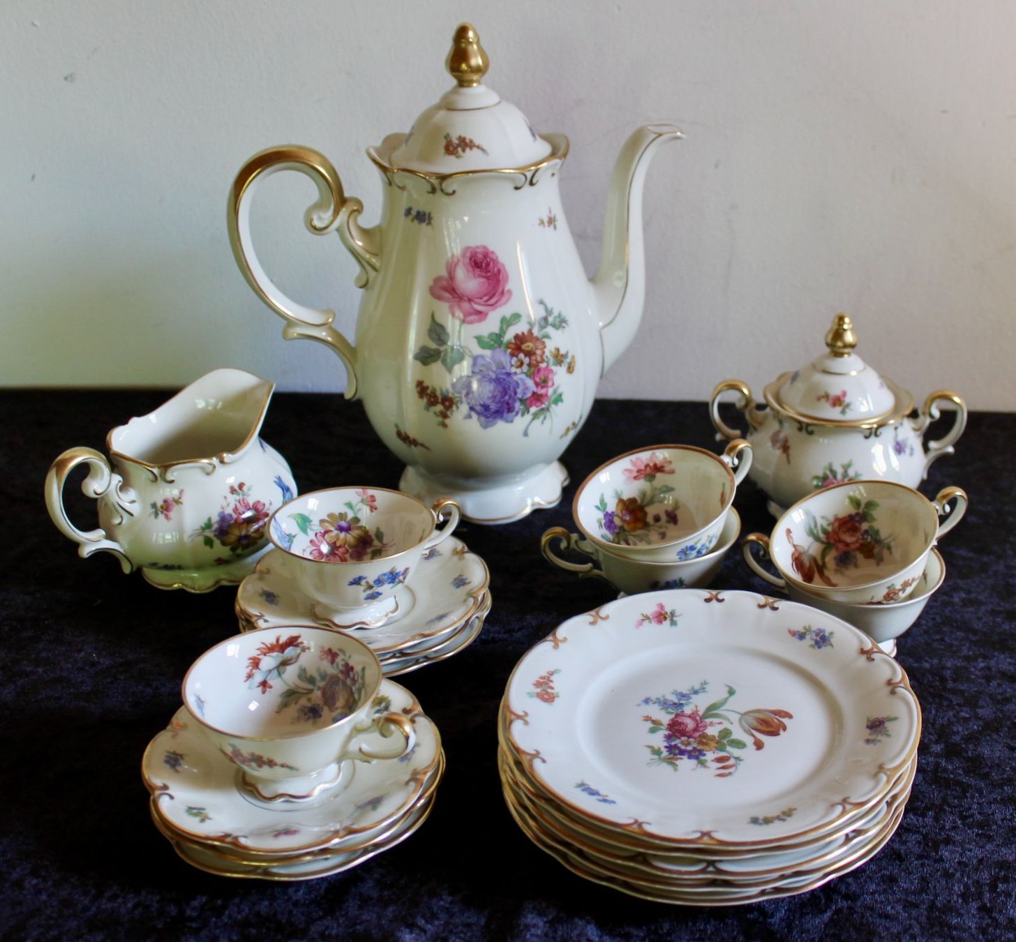 Set di piatti: Mocca-Service von Tirschenreuth 20-ig teilig – Usato da Kirchlindach venduto da hekilida