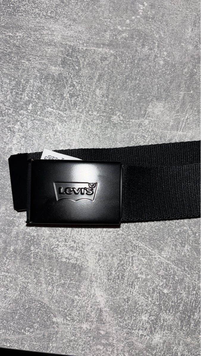 Levi's Cinture: Levis Gürtel schwarz neuwertig – Nuovo (secondo la descrizione) da Glattbrugg venduto da S_ch_ 2